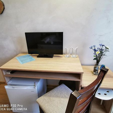 Hotel Swiss Шумен Екстериор снимка