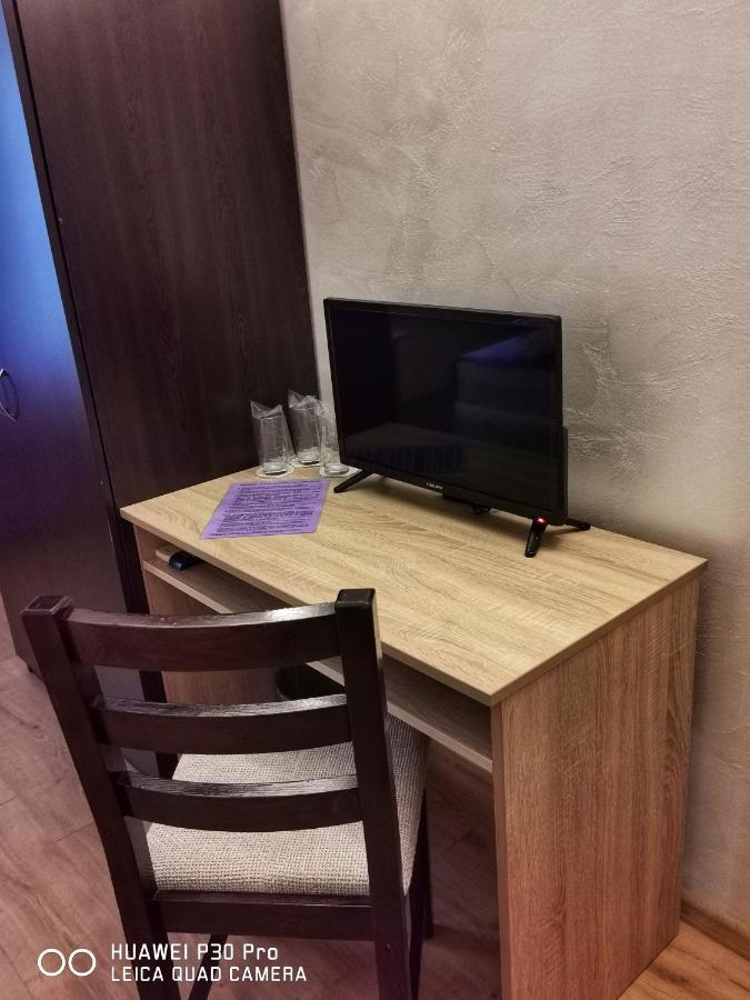 Hotel Swiss Шумен Екстериор снимка